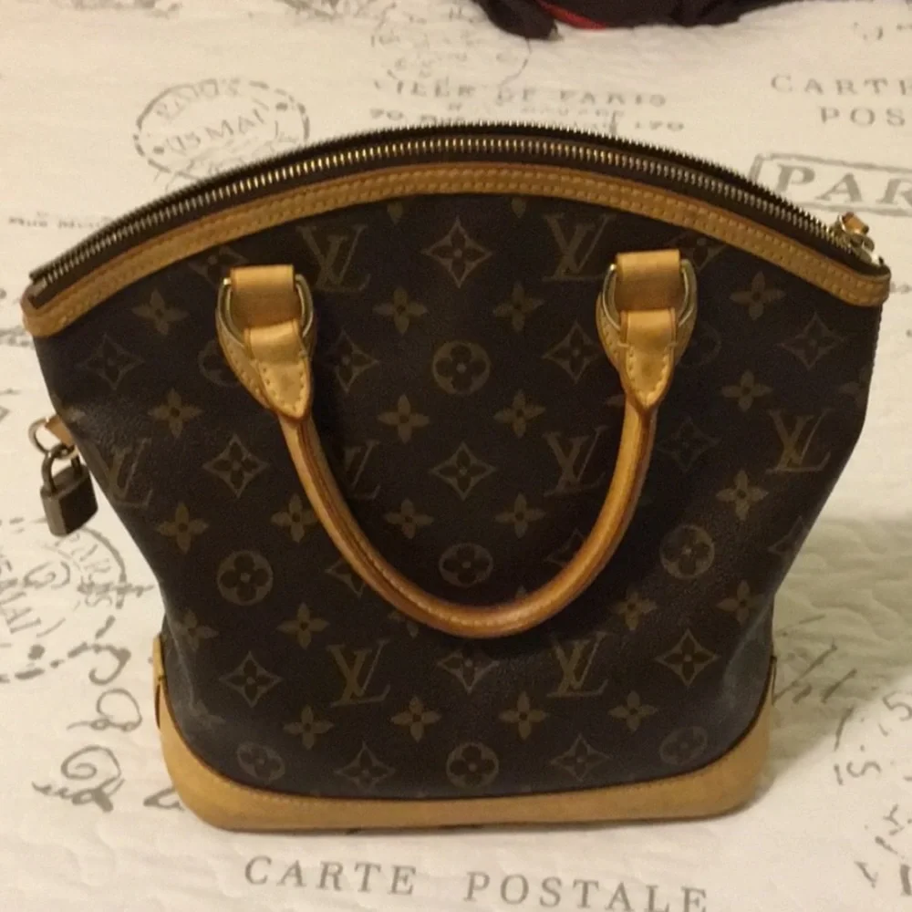Authentic Louis Vuitton Lockit Bag - Picture 1 of 8